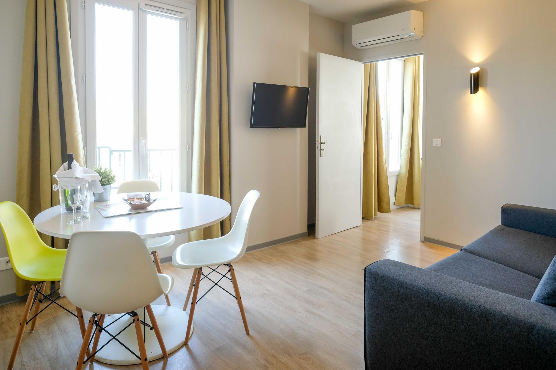 AMMI Nice Massena - Suite 2 pièces avec Balcon