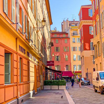 AMMI Vieux Nice - Our Neighborhood - shops - restaurants - bars