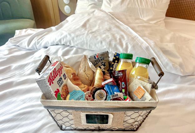 Aparthotel AMMI Nice Lafayette - petit déjeuner en chambre