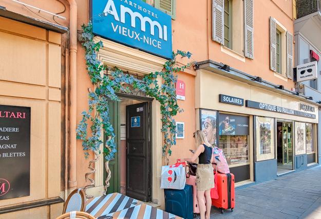 Aparthotel AMMI Vieux Nice - location courte ou longe durée