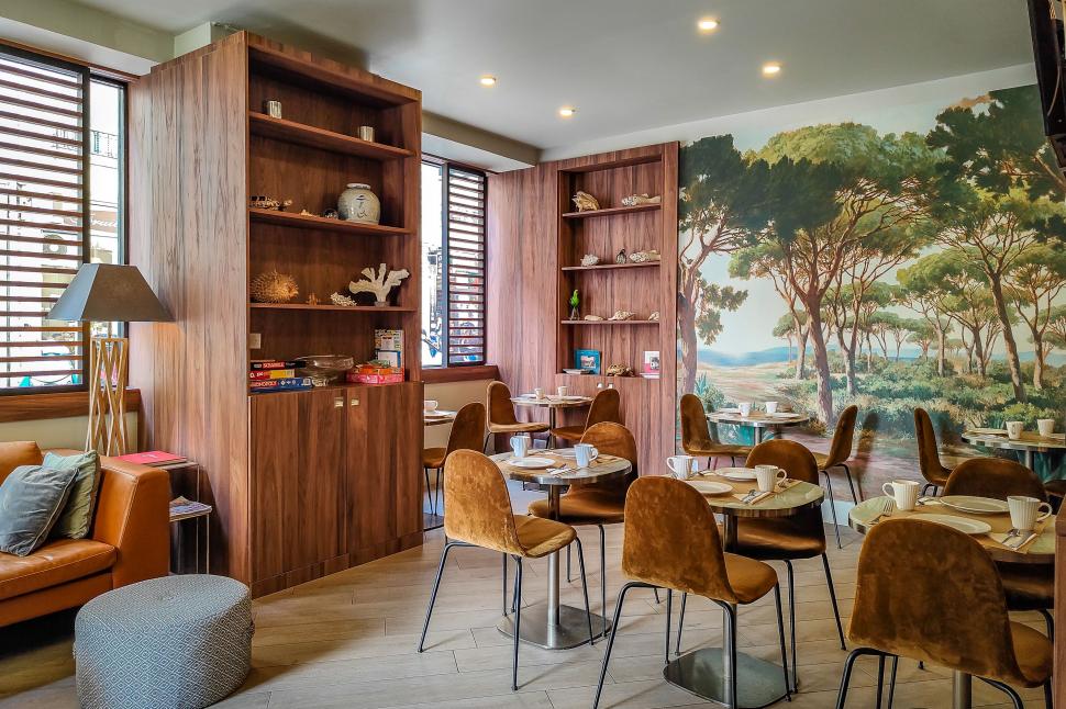 Hôtel de France Nice - breakfast room