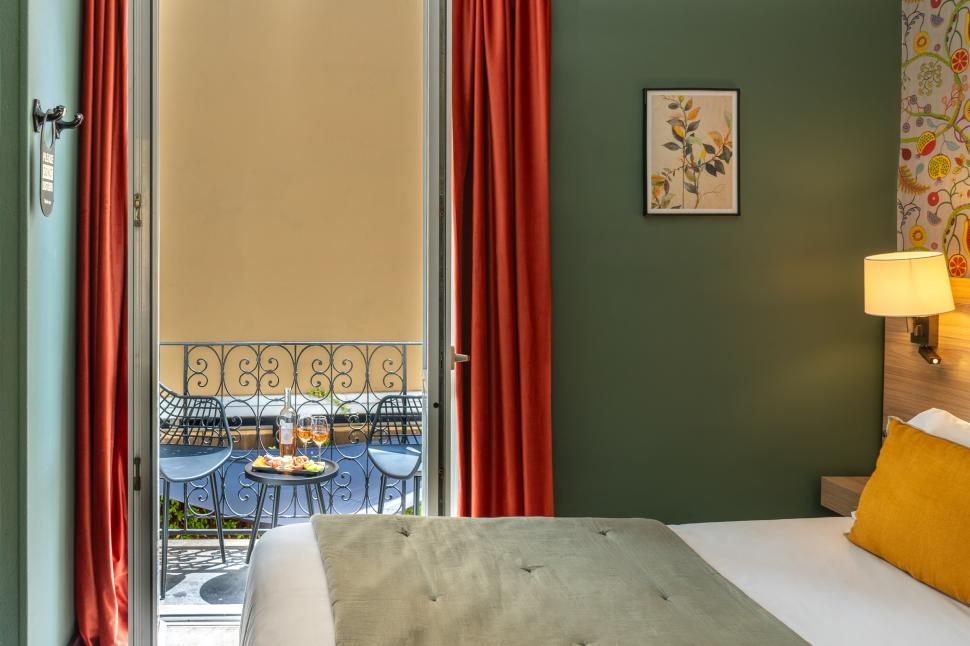 Hôtel de France Nice - spacious room