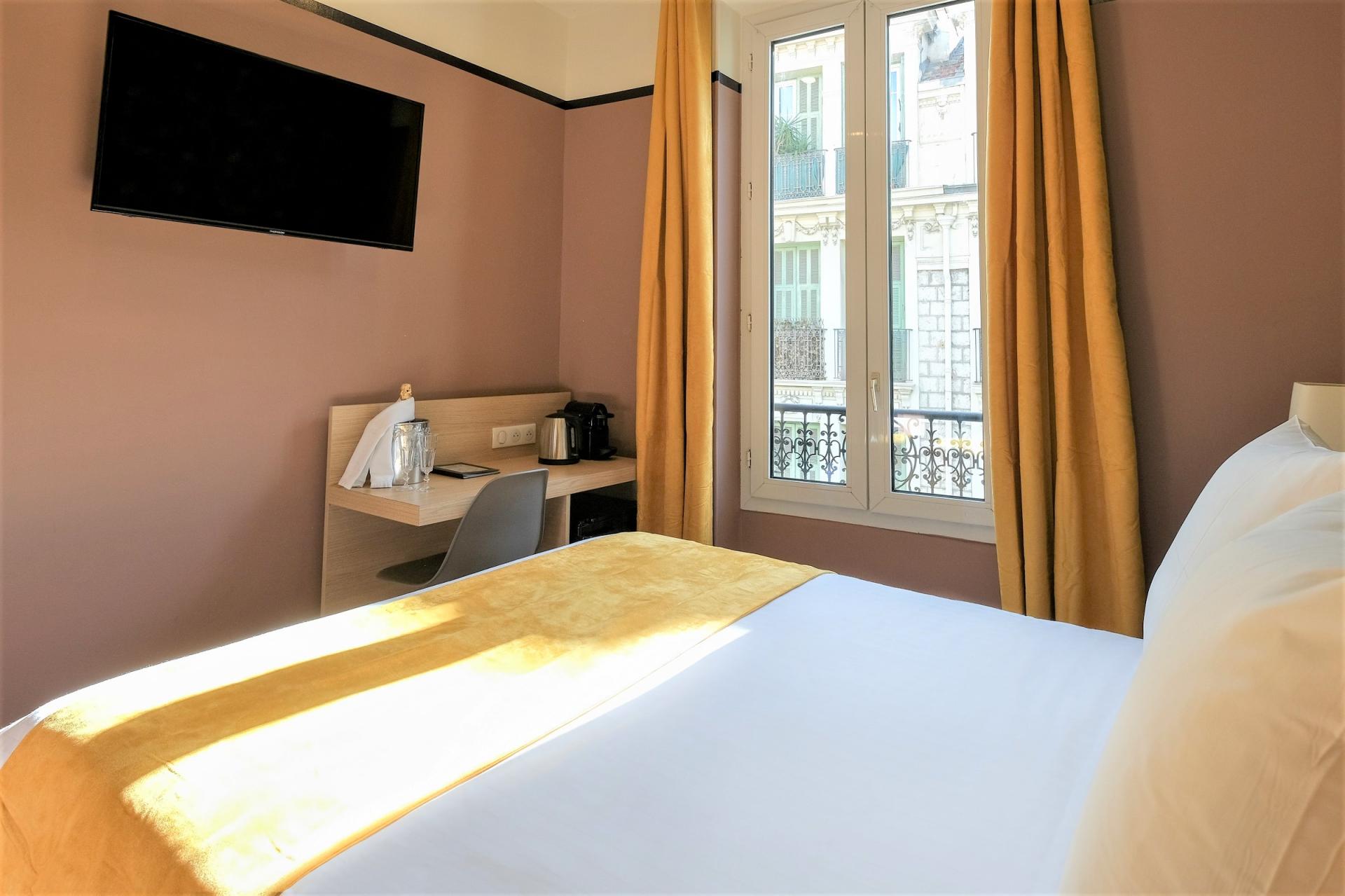 Hôtel de France Nice, un hôtel AMMI - Petite Chambre Double